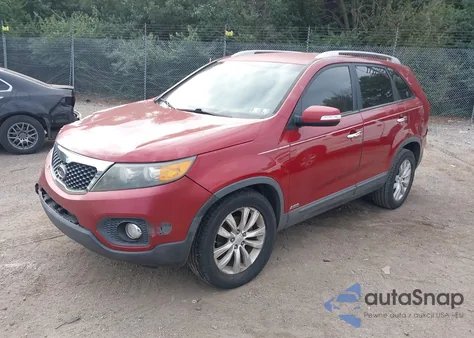 2011 Kia Sorento Lx V6 from USA, damaged, VIN 5XYKTDA25BG066001
